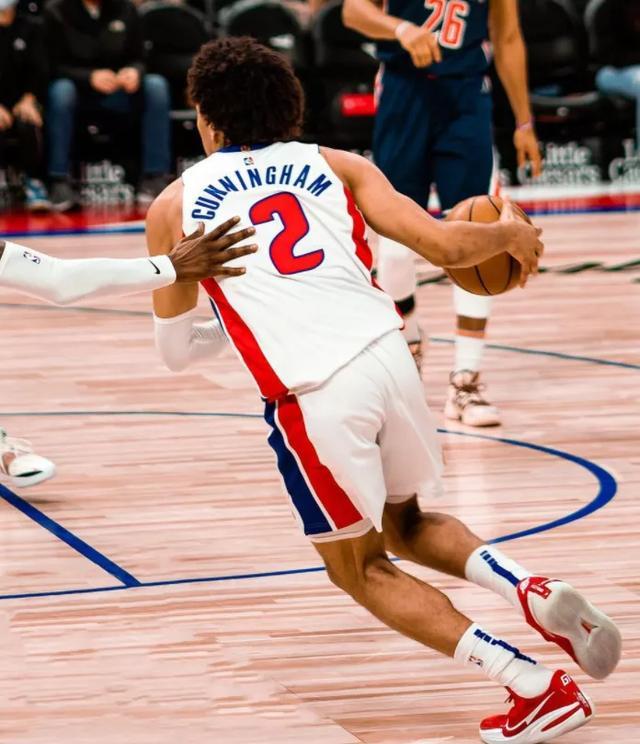 关于今夜底特律活塞造点机会——欧超杯节点到来，信心回归，数据趋势出现新变化的信息